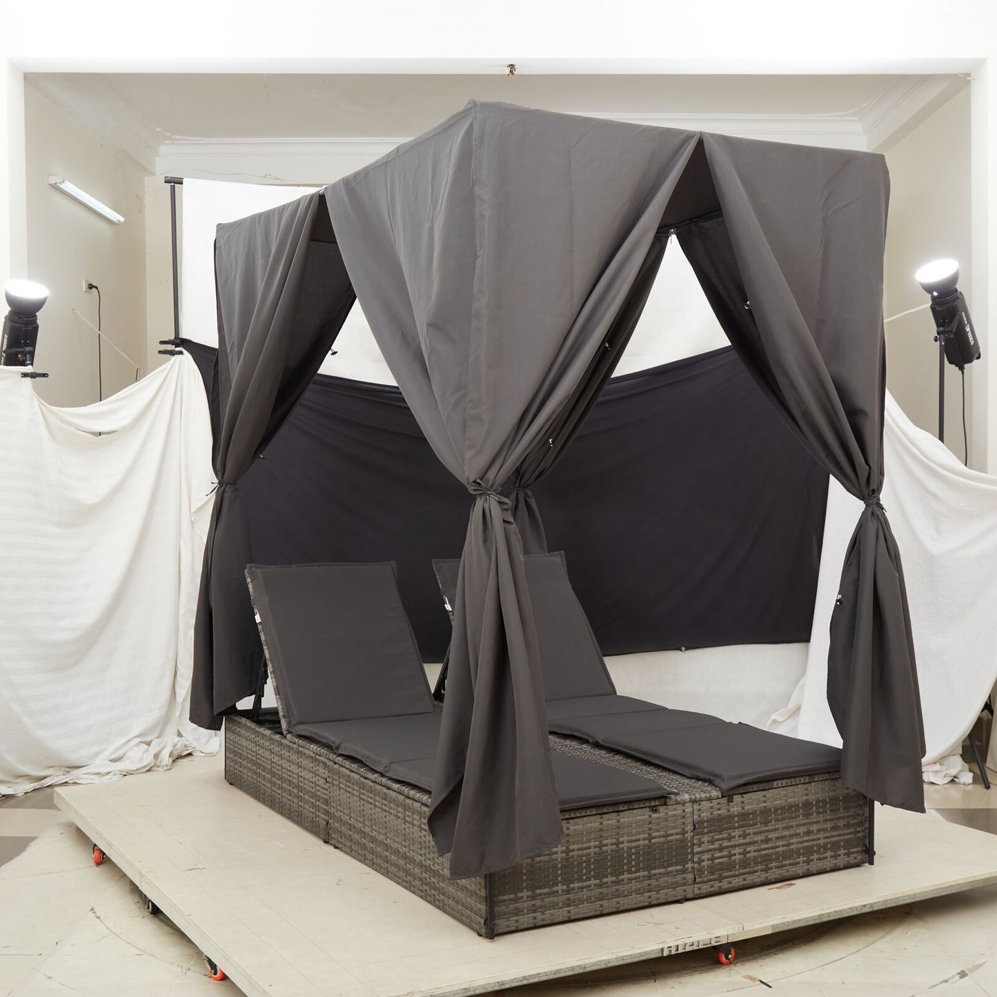 Double Sun Lounger With Roof Grey 205 X 129 X 200 Cm Pe Rattan