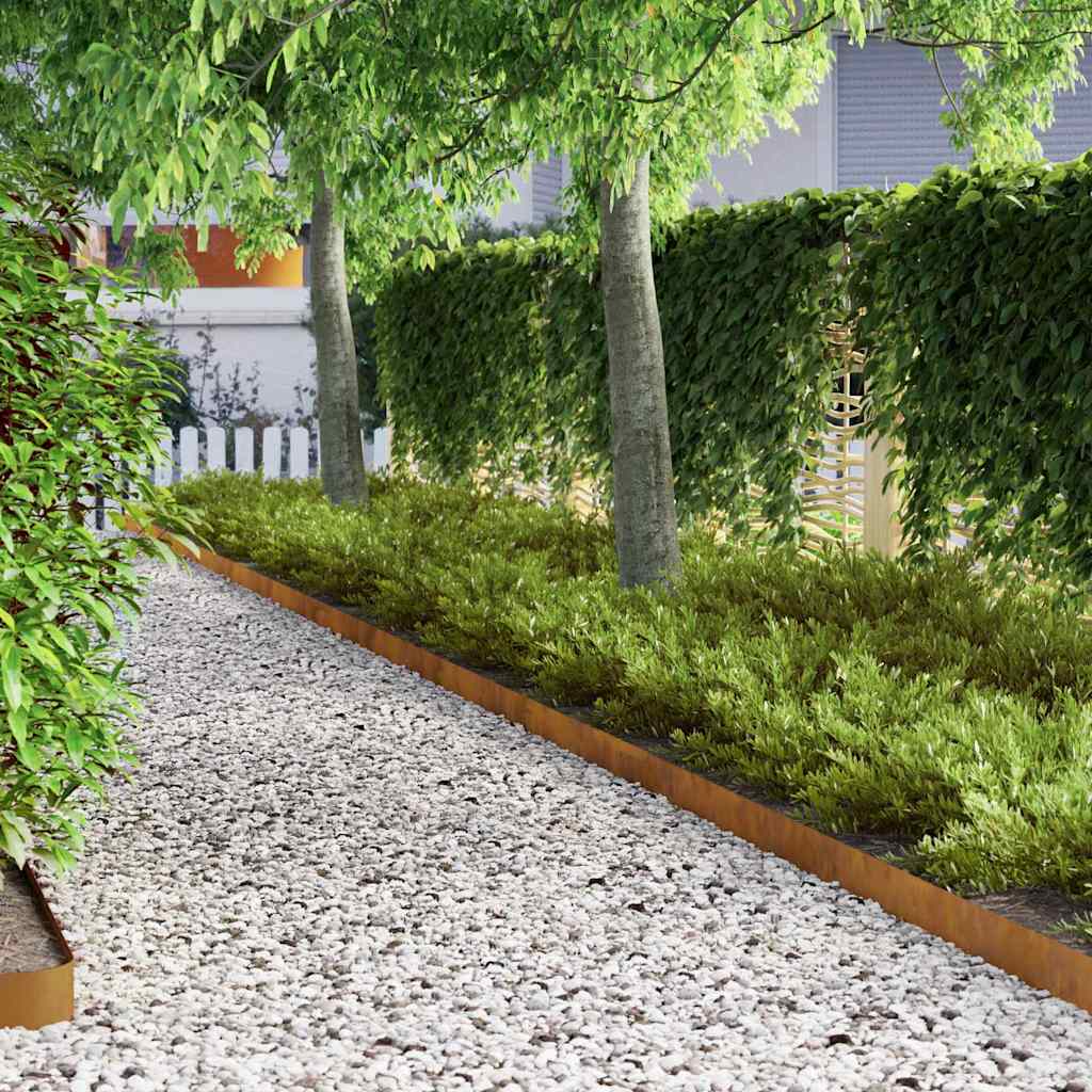 Garden Lawn Edging Rusty