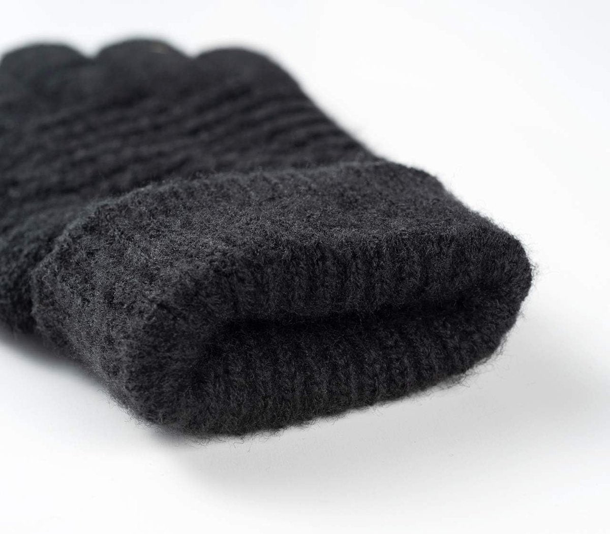 Gloves - Winter Gloves - Outdoor Gloves - Men's Winter Gloves - Warm Winter Gloves for Touchscreen Use - Super Soft and Non-Slip - For Sports, Cycling, Motorcycling - Men's and Women's