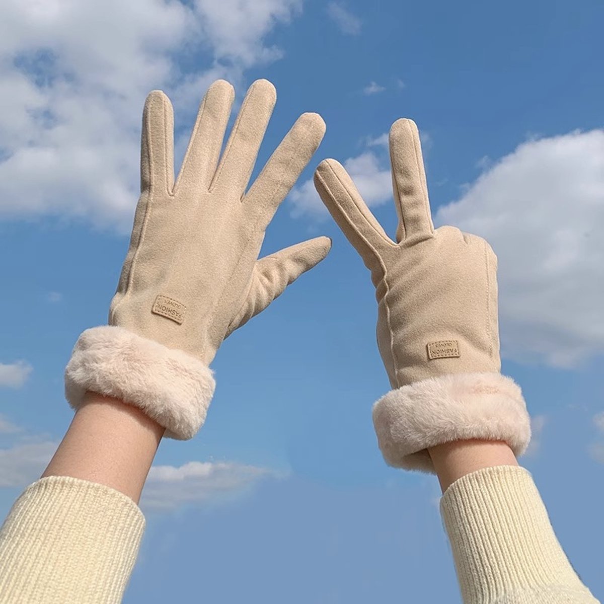 Winter Gloves - Touchscreen Winter Gloves - Winter Gloves - Warm - Women's - Windproof - Winter Gloves - One Size - For Cycling, Motorcycle, Scooter, Sports and Walking