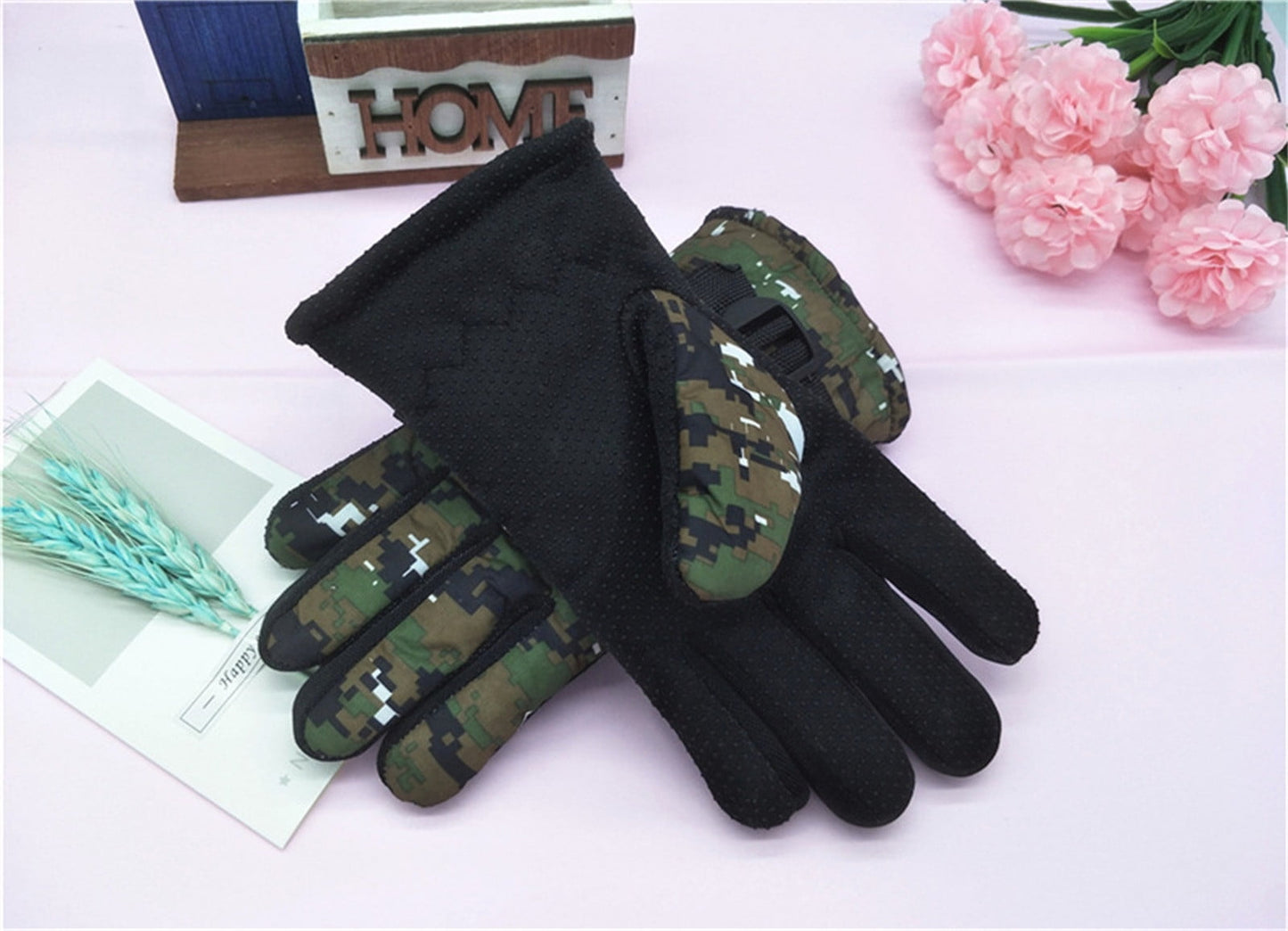 TAIAOJING Kids Winter Snow Ski Gloves Kids Winter Warm Windproof Cold Weather Outdoor Sports Gloves For Boys Girls Snow Gloves Ski Gloves One Size Green
