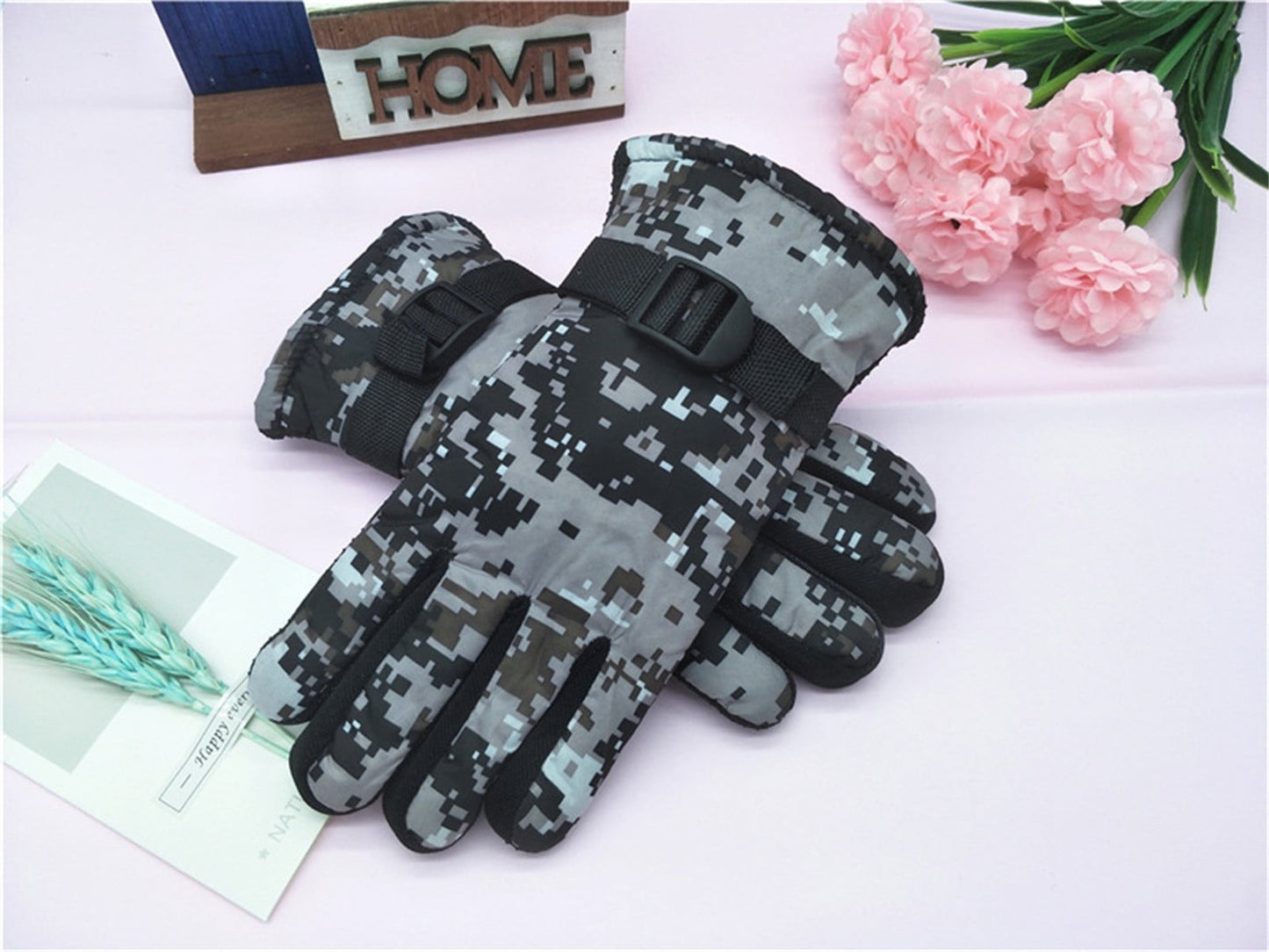 TAIAOJING Kids Winter Snow Ski Gloves Kids Winter Warm Windproof Cold Weather Outdoor Sports Gloves For Boys Girls Snow Gloves Ski Gloves One Size Grey