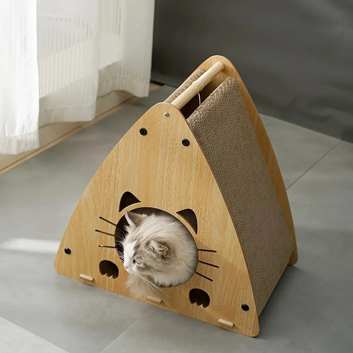 1-Piece Triangular Cat Scratcher and Hideaway